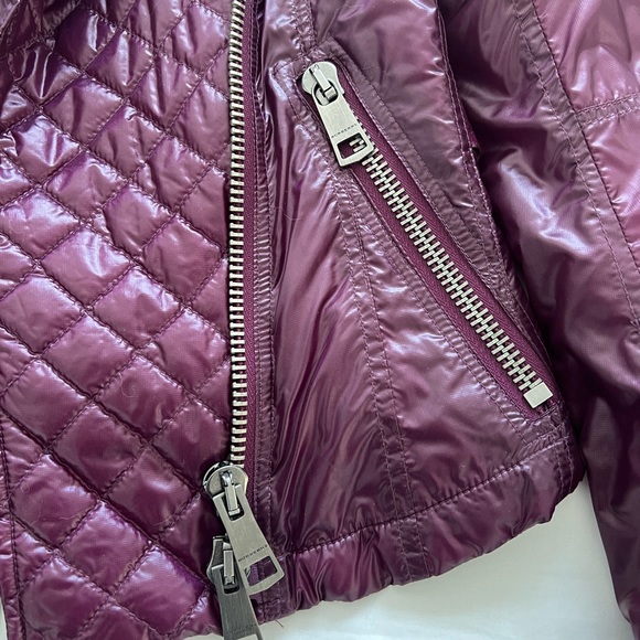 Authentic Burberry winter puffer jacket - Picture 3 of 10